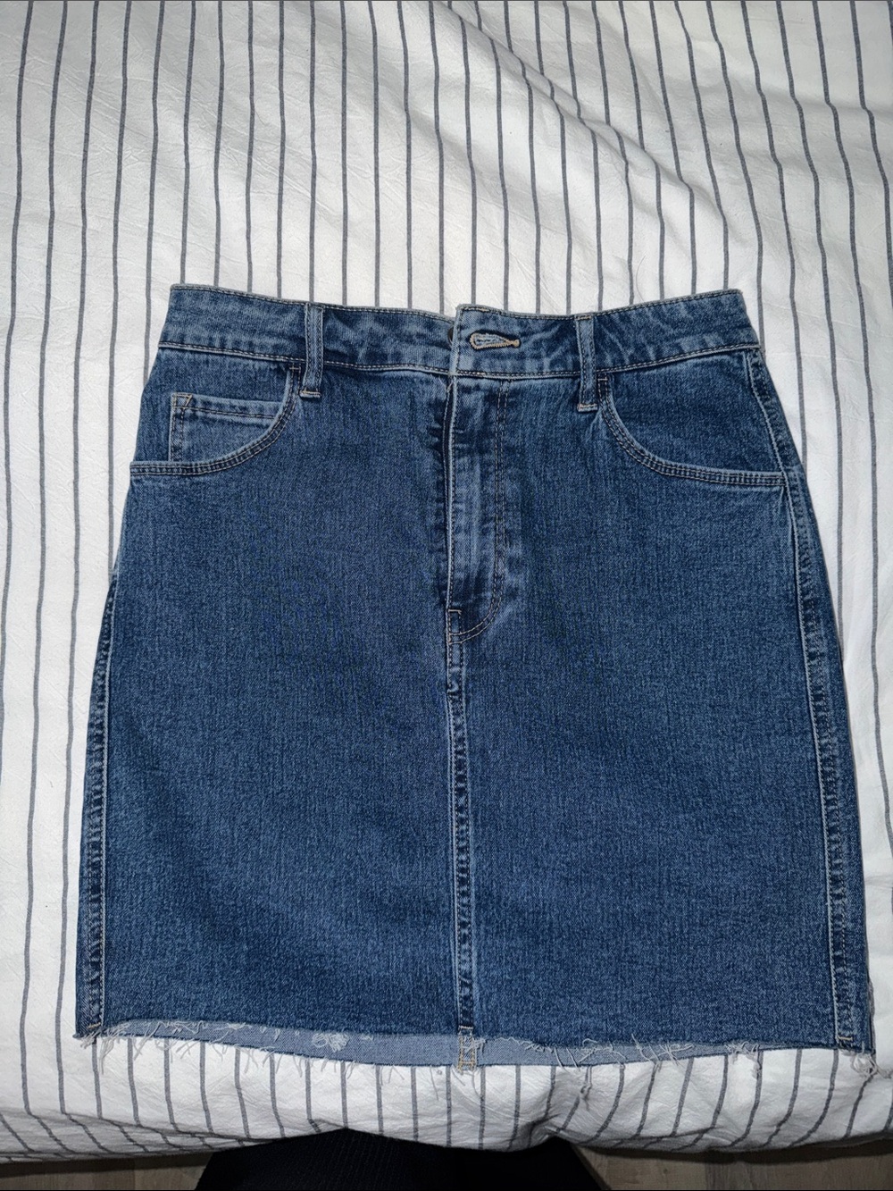 H&M Dark Blue Denim Mini Skirt - Straight Cut